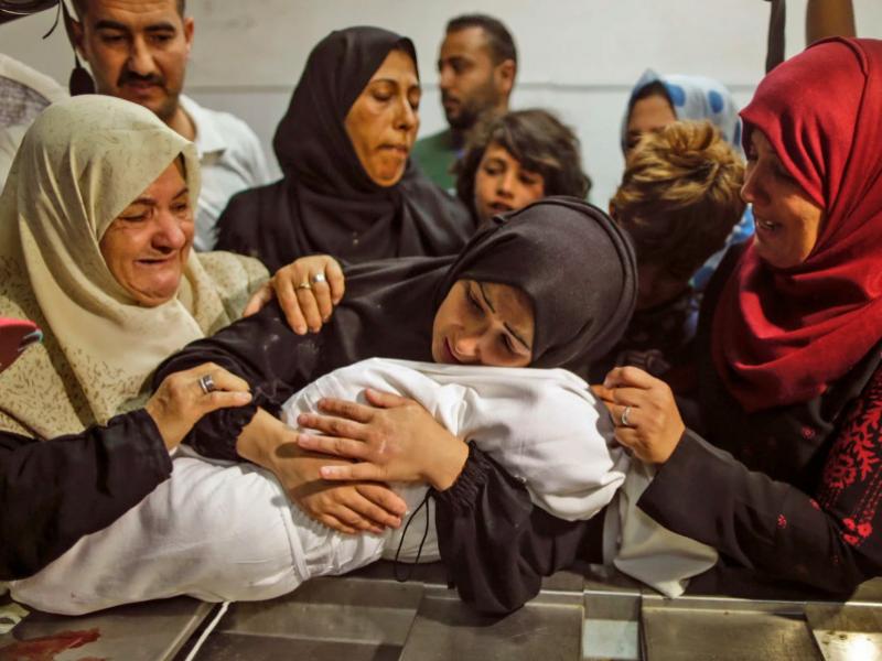 Το Ισραήλ ισοπεδώνει την Παλαιστίνη με βομβαρδισμούς – Εισβολή πλήρους κλίμακας στη Ράφα