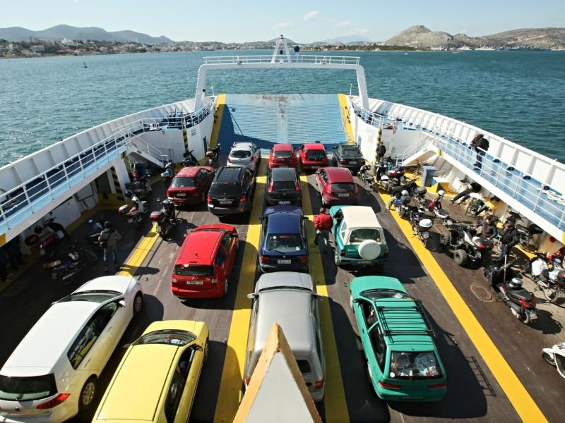 Πλοία: Ποια αυτοκίνητα απαγορεύεται να μεταφερθούν - Νέα εγκύκλιος