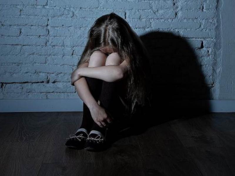 Σπάρτη: Συνελήφθησαν 16χρονη και η 19χρονη αδερφή της για επίθεση σε ανήλικη