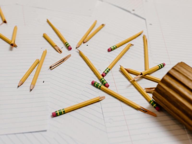 foto education pencils (2).jpg μολυβια