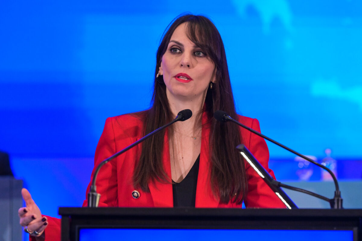 vivi-xaralabogianni.jpg Η υφυπουργός Εσωτερικών, Βιβή Χαραλαμπογιάννη