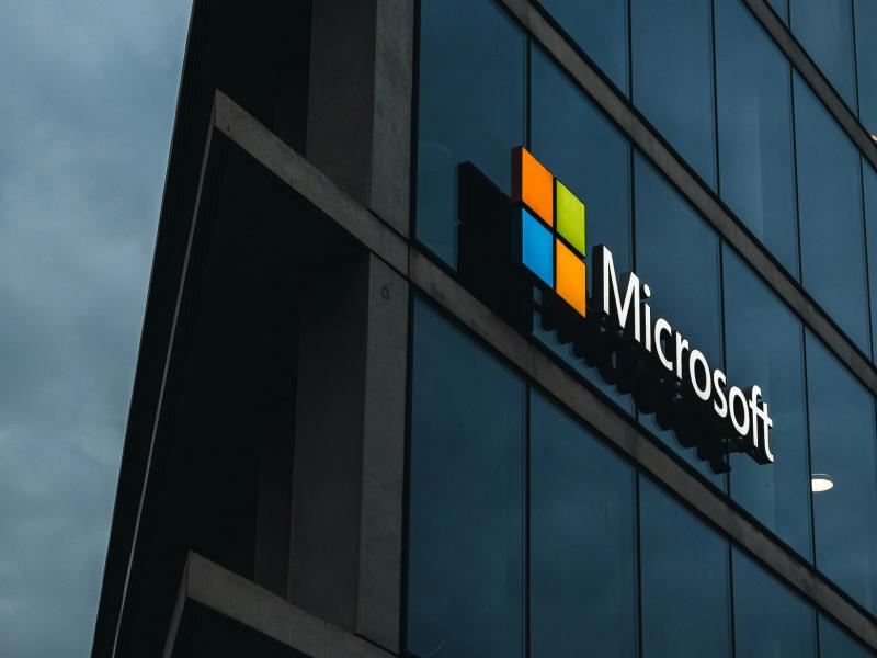 Προσλήψεις από τη Microsoft στην Αθήνα – Ανοιχτές θέσεις στον τομέα του Cloud και της Τεχνητής Νοημοσύνης