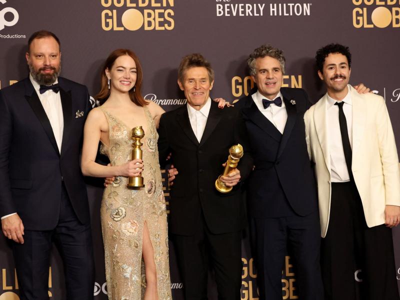 poor_things_golden_globes