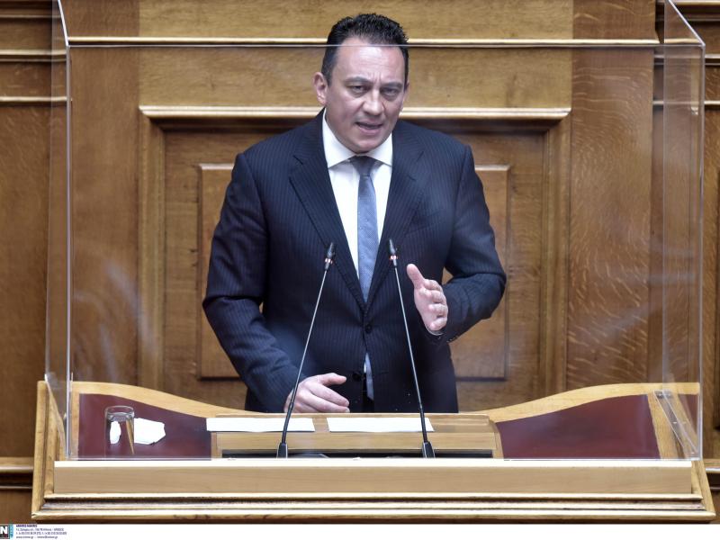 Κώστας Βλάσης (υφυπ. Παιδείας): «Πέναλτι δύο ετών» για αναπληρωτές που δεν αναλαμβάνουν υπηρεσία