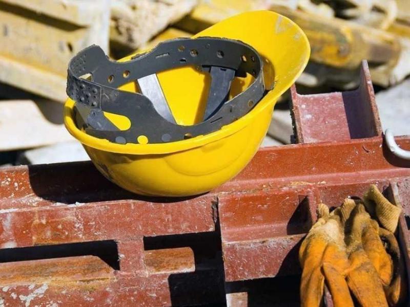 Υπουργείο Εργασίας: Ξανά στο… παρά πέντε για την προστασία των εργαζομένων στον καύσωνα