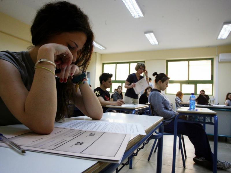 Πανελλαδικές σήμερα Τρίτη με εξέταση στα Αγγλικά: Το alfavita.gr ενημερώνει πρώτο για τα θέματα και τις απαντήσεις