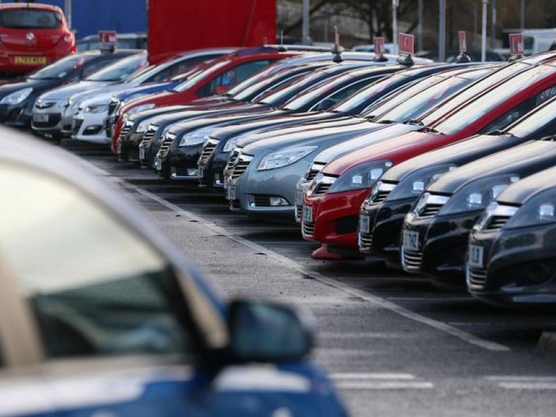 Αυτοκίνητα από 250 ευρώ: Πότε ανοίγει η αποθήκη με δεκάδες οχήματα