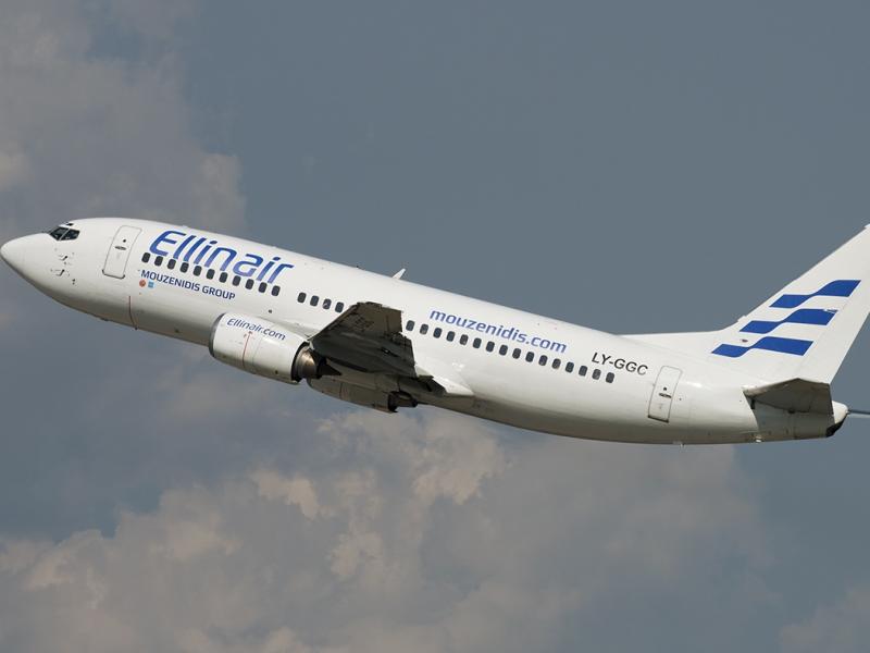 elinair 737-300