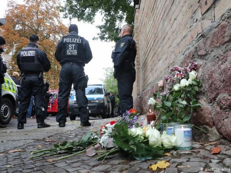 Γερμανία: Περαστικοί αγνόησαν γυναίκα θύμα τρομοκρατικής επίθεσης σε συναγωγή 