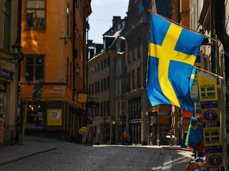 Κορονοϊός: Η Σουηδία συνεχίζει «κόντρα» στην Ευρώπη παρά την άνοδο των κρουσμάτων 