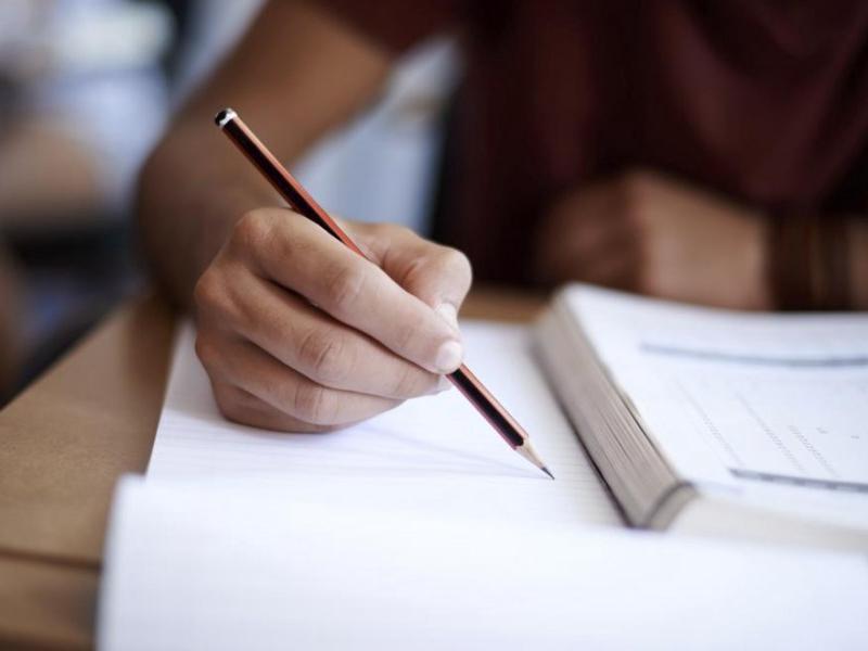 Γυμνάσια: Τι ισχύει για αναβαθμολόγηση γραπτών, επανεξέταση, ελλιπή φοίτηση