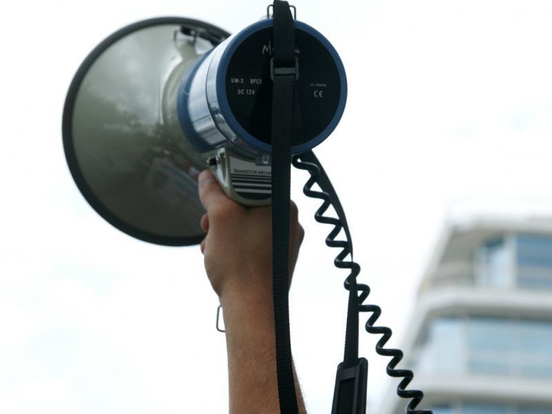 «Όχι στη φιέστα προπαγάνδας υπέρ των ιδιωτικοποιήσεων»: Αύριο η συγκέντρωση διαμαρτυρίας στη Θεσσαλονίκη