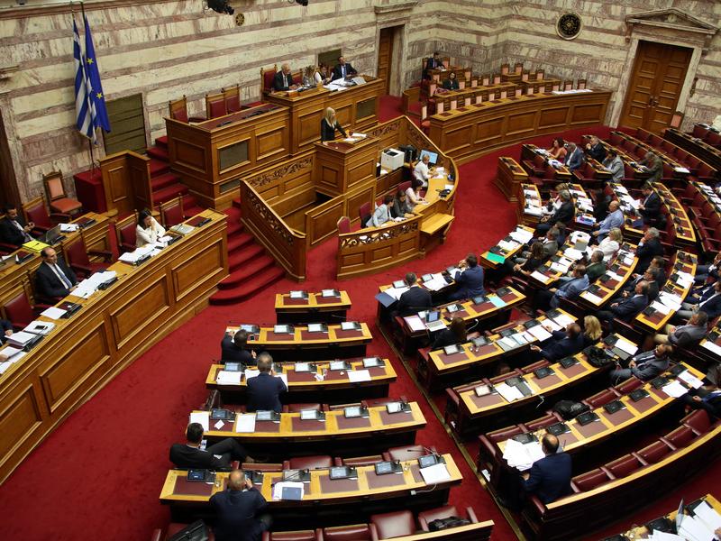 Στη Βουλή το προσχέδιο του προϋπολογισμού 2020 - Τι προβλέπει για την Παιδεία