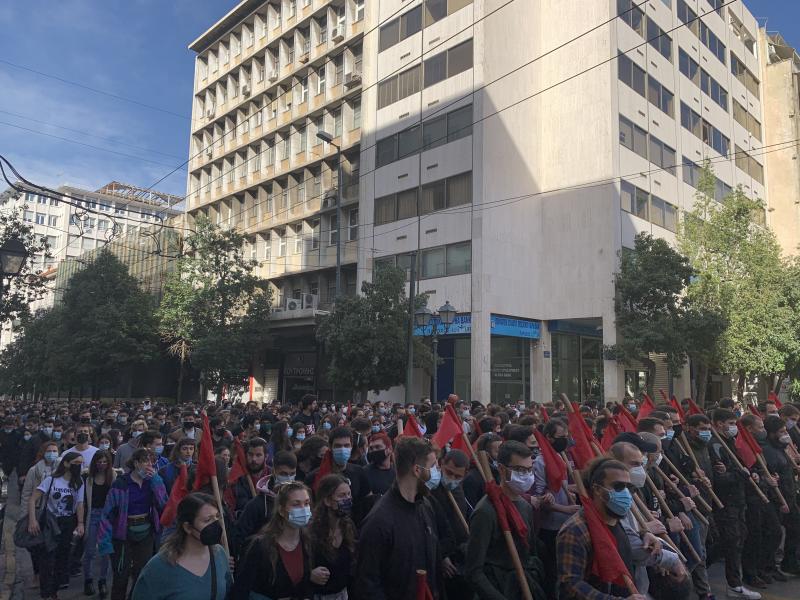 Πανεκπαιδευτικό συλλαλητήριο: Μαζική πορεία, ένταση με χημικά