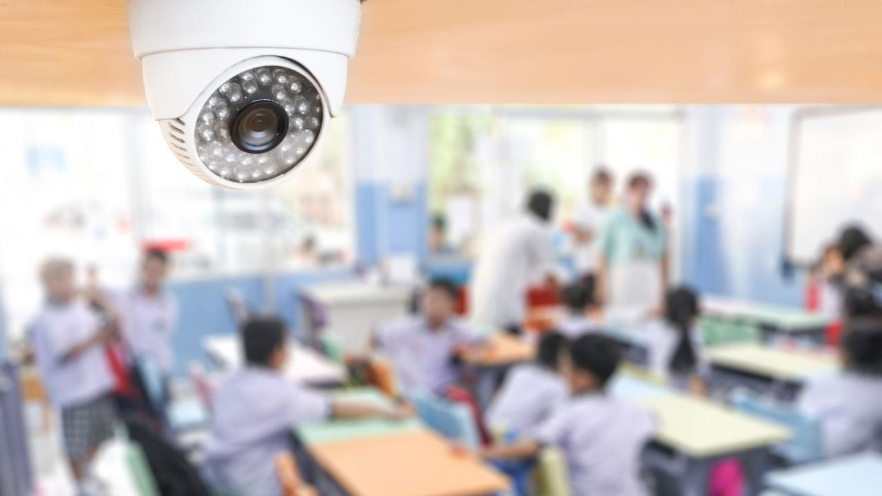 Κανένα «κακόβουλο μάτι» δεν χωράει στις σχολικές αίθουσες